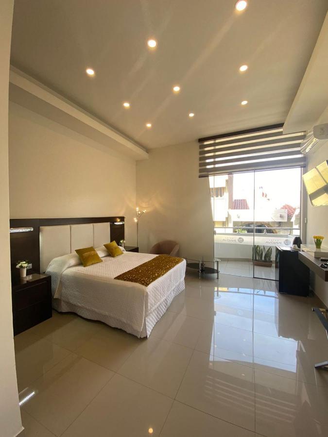 Hotel Innova Тариха Экстерьер фото